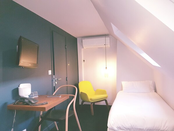 1 Schlafzimmer, Minibar, Zimmersafe, Schreibtisch