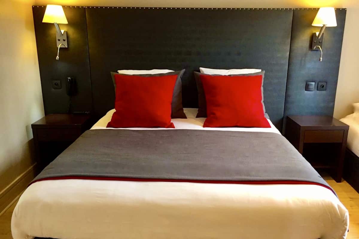 Doppia uso singolo | Biancheria da letto di alta qualità, minibar, una cassaforte in camera
