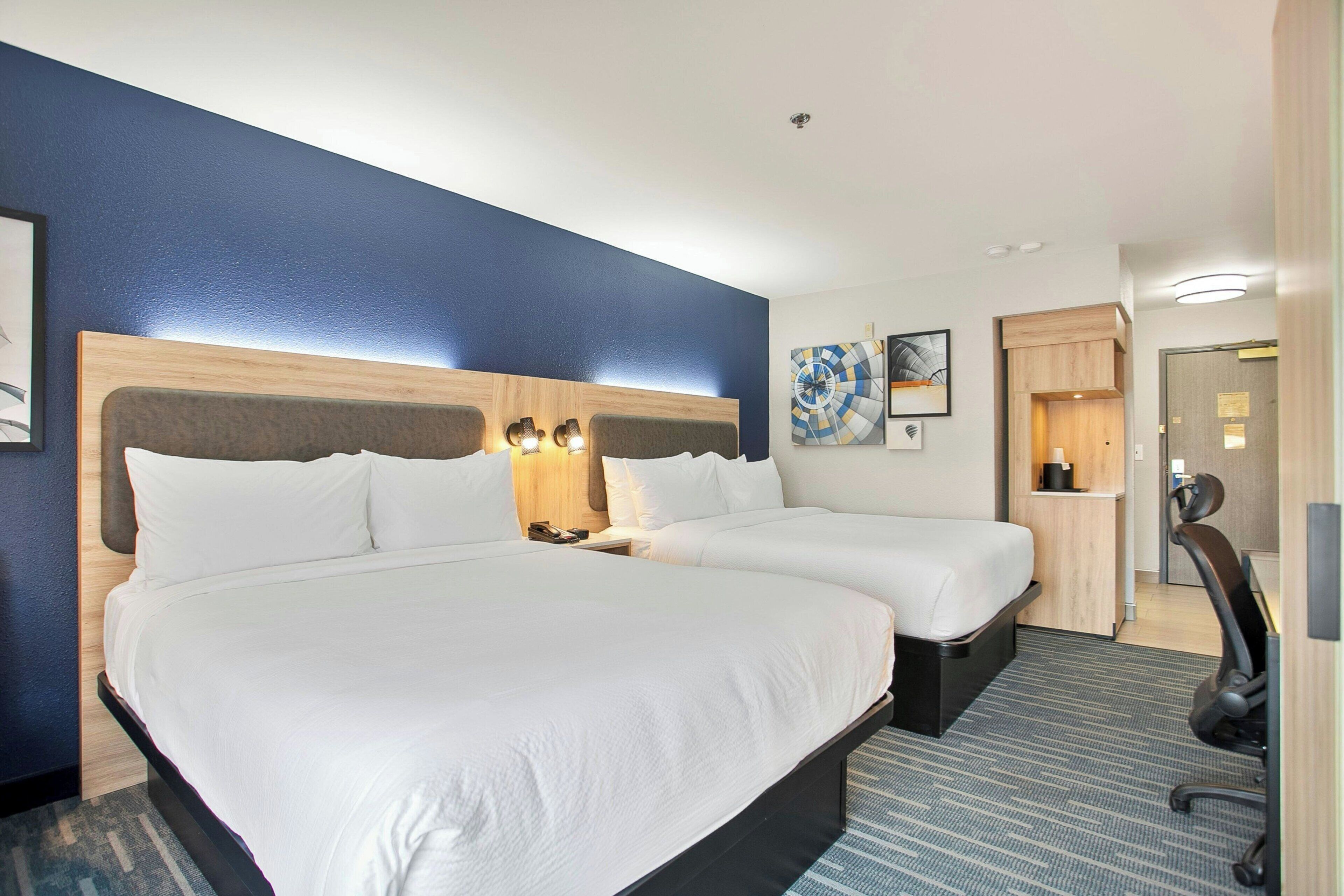 standard room, 2 queen beds, non smoking | premium bedding, desk, laptop workspace, iron/ironing board