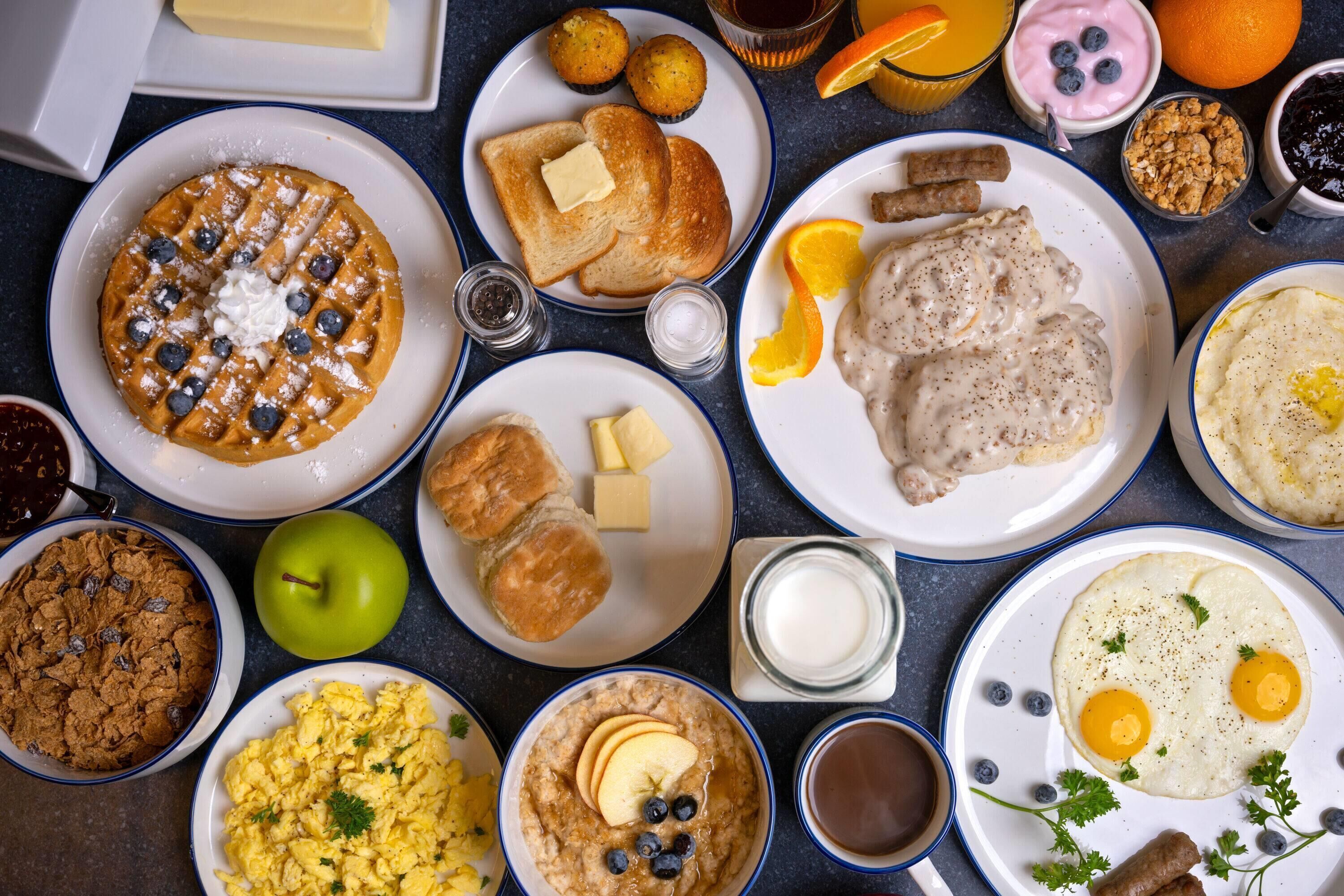 Free daily cooked-to-order breakfast 