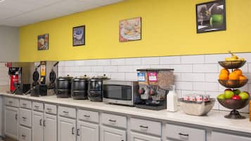 Petit déjeuner préparé à la commande compris tous les jours