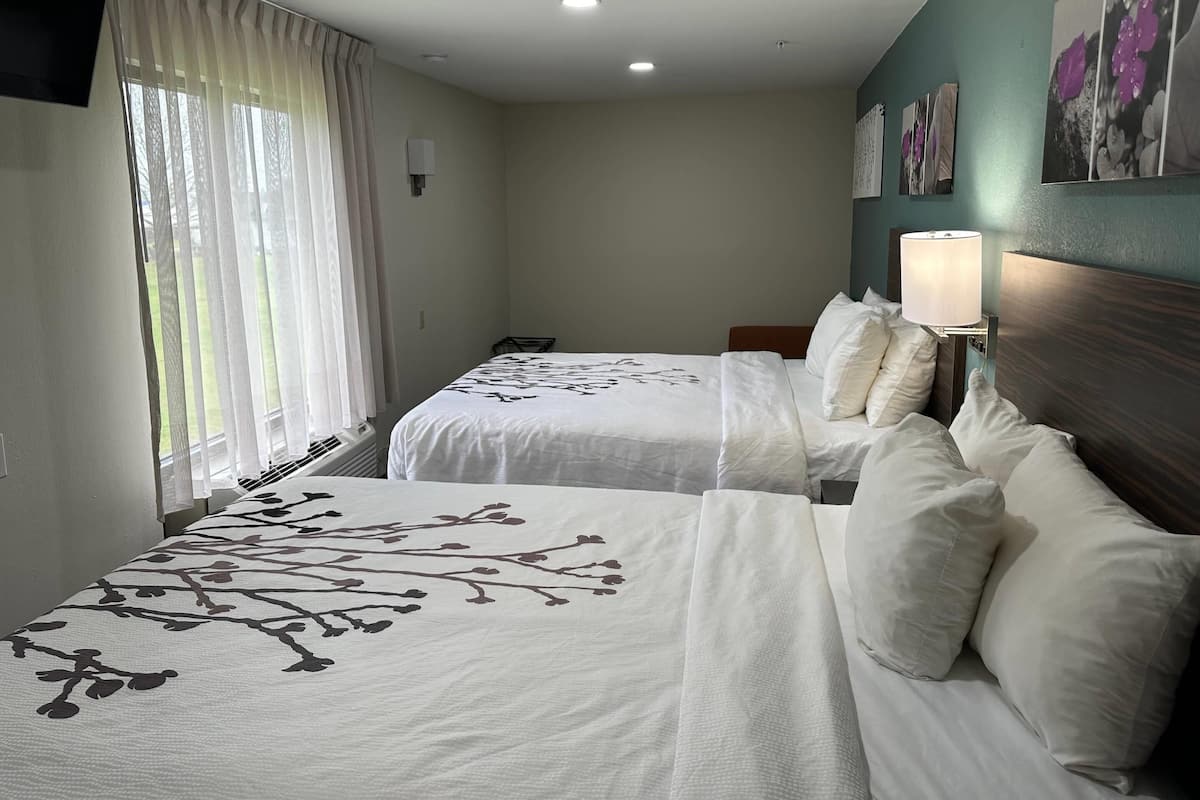 Suite, Multiple Beds, Hearing Accessible, Non Smoking (Efficiency) | Premium bedding, desk, laptop workspace, blackout drapes