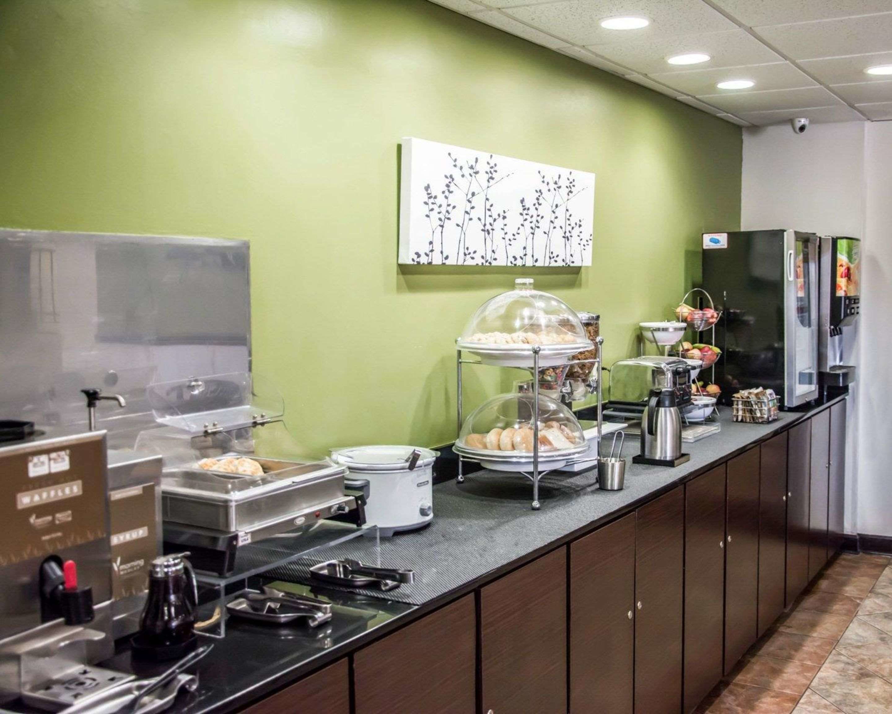 Desayuno de autoservicio incluido todos los días 