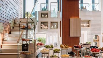 Dagelijks ontbijtbuffet (toeslag)