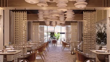 2 restaurantes, se sirve cena, cocina europea moderna