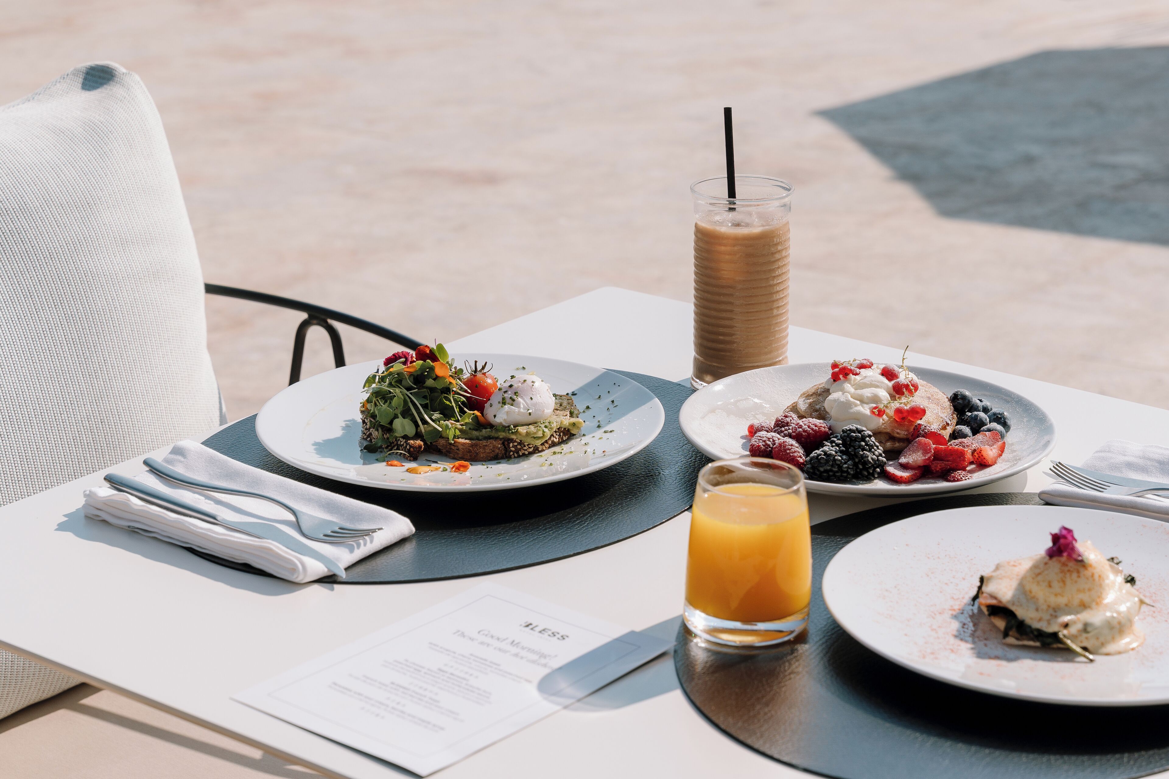 Desayuno buffet todos los días (con cargo) 