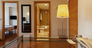 Minibar, in-room safe, desk, iron/ironing board