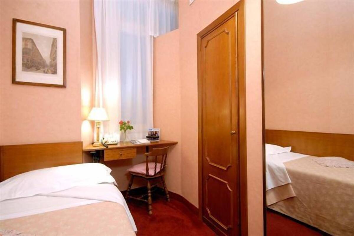 Ropa de cama de alta calidad y minibar