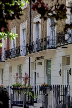 Exterior - Queensway Hotel, Sure Hotel Collection by Best Western (London)