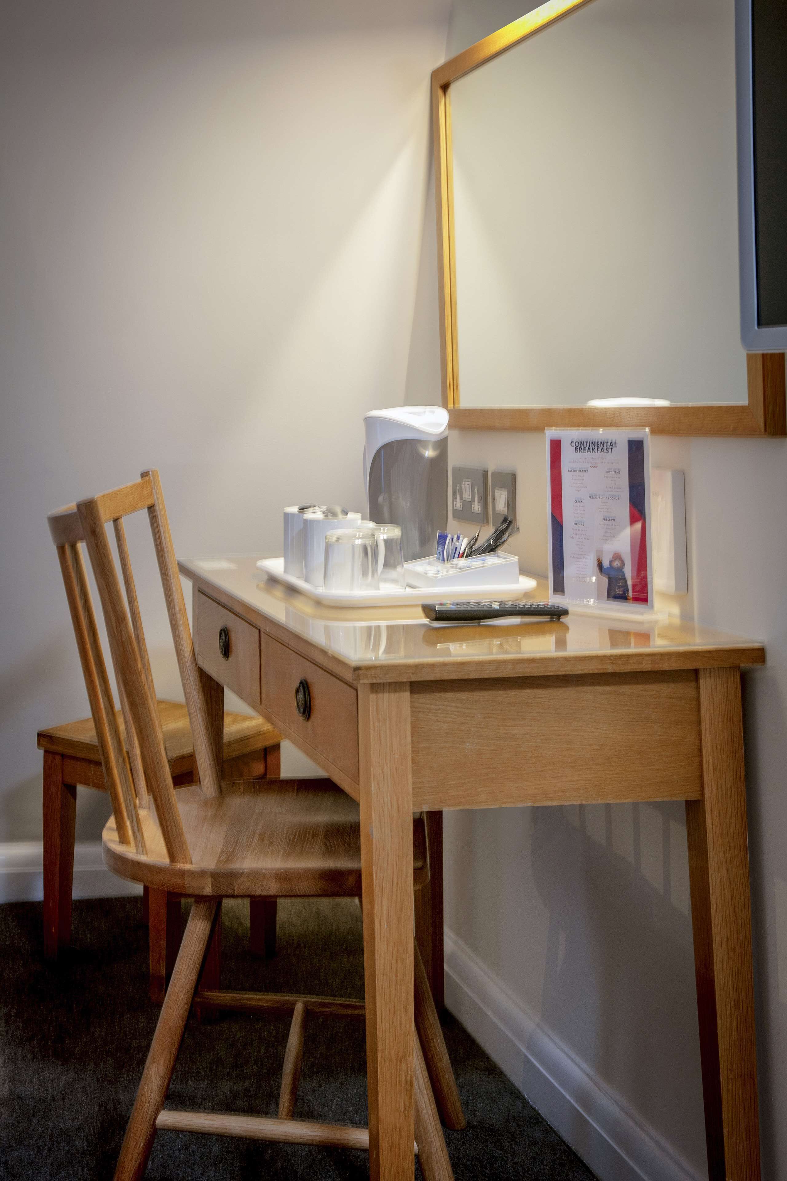 Photo - Queensway Hotel, Sure Hotel Collection by Best Western