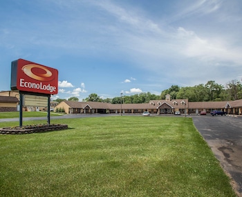 Econo Lodge Newton