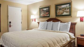 Room, 1 King Bed, Accessible, Non Smoking | Desk, iron/ironing board (on request), cribs (free)