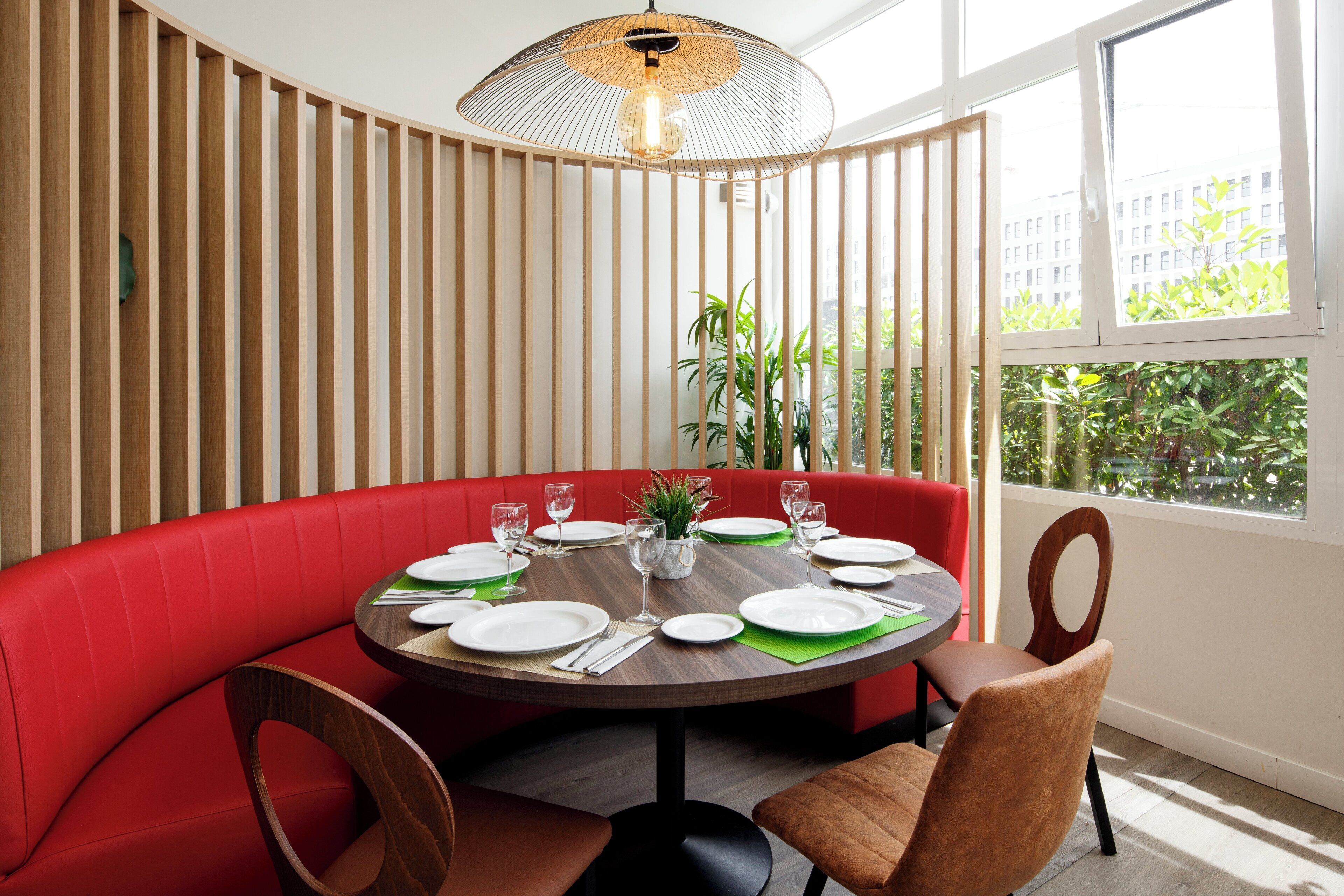 breakfast, lunch, dinner served; spanish cuisine