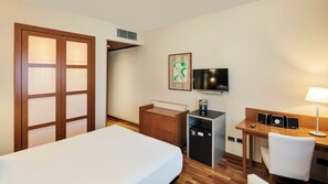 Minibar, in-room safe, desk, soundproofing