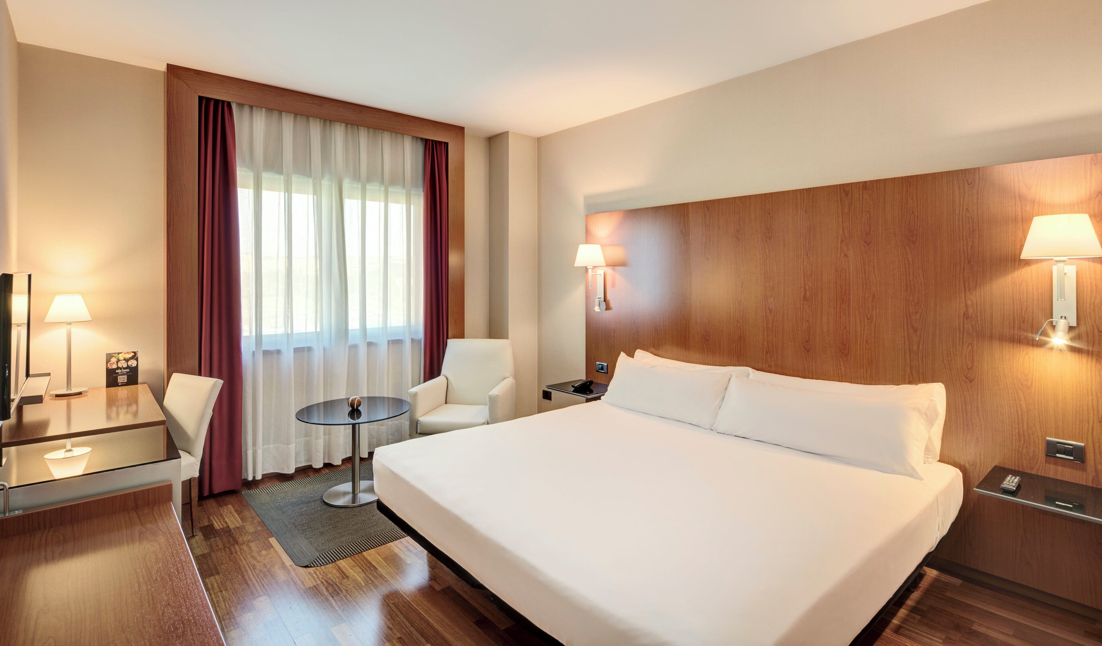 minibar, in-room safe, desk, soundproofing