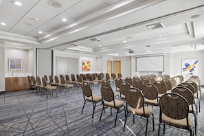 Meeting facility