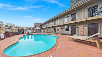 Alberca al aire libre