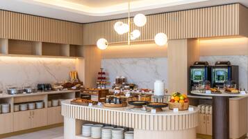 Colazione a buffet a pagamento, servita tutte le mattine