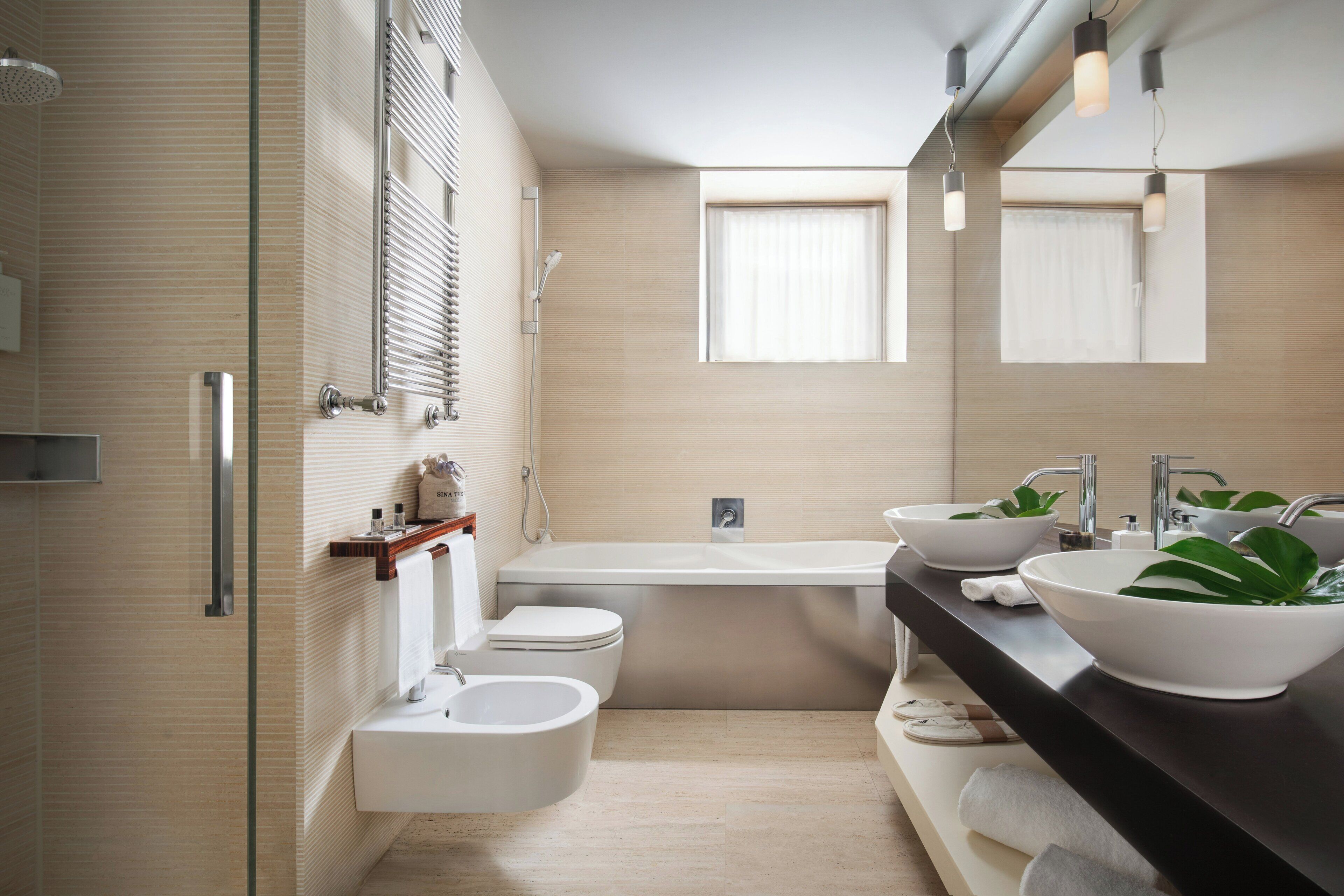 Junior Suite | Bathroom