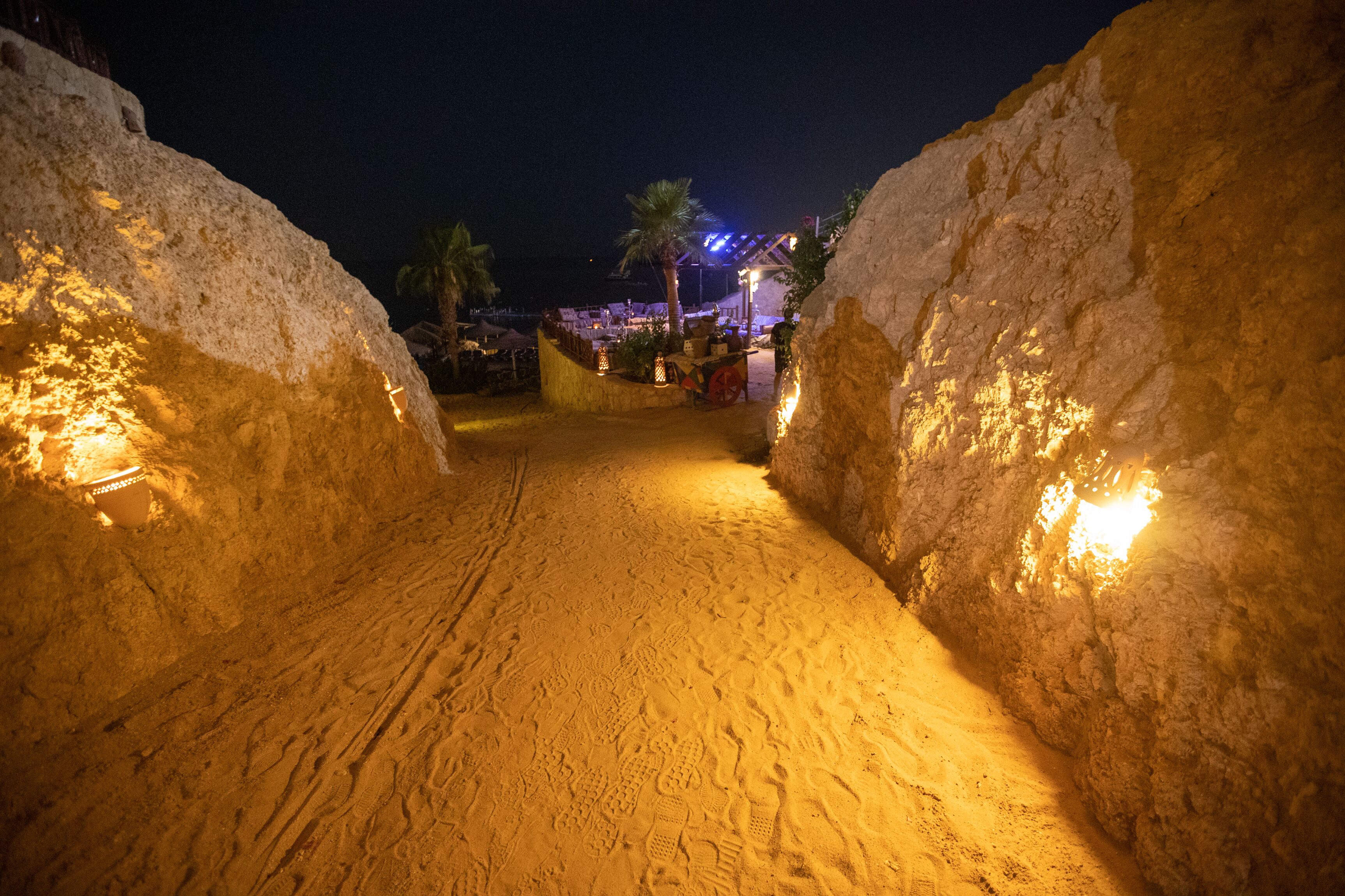 potholing/cave exploring