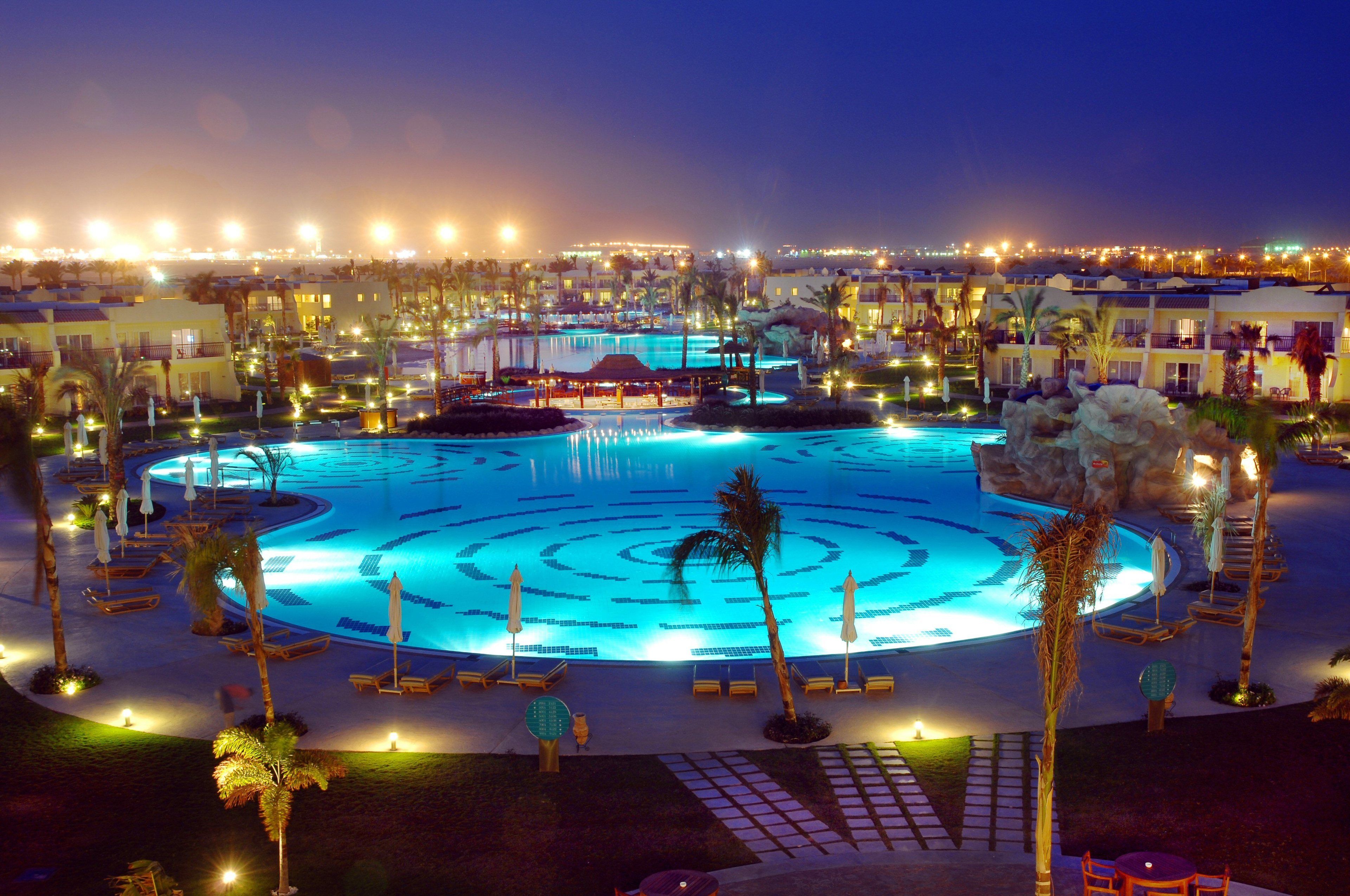 Hilton Sharks Bay Resort