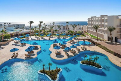 DoubleTree by Hilton Sharm El Sheikh - Sharks Bay Resort