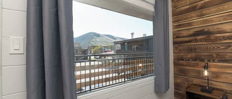 Chambre Simple Confort | Vue sur les montagnes