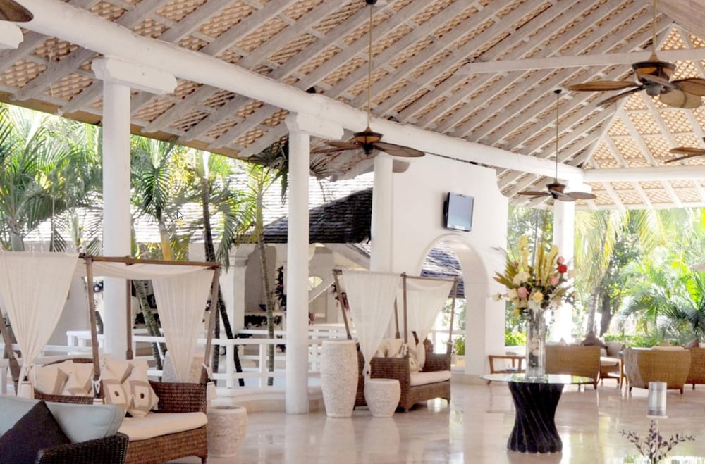 Turtle Beach by Elegant Hotels - All-Inclusive by null