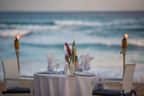 4 restaurants, breakfast, lunch served; local and international cuisine 