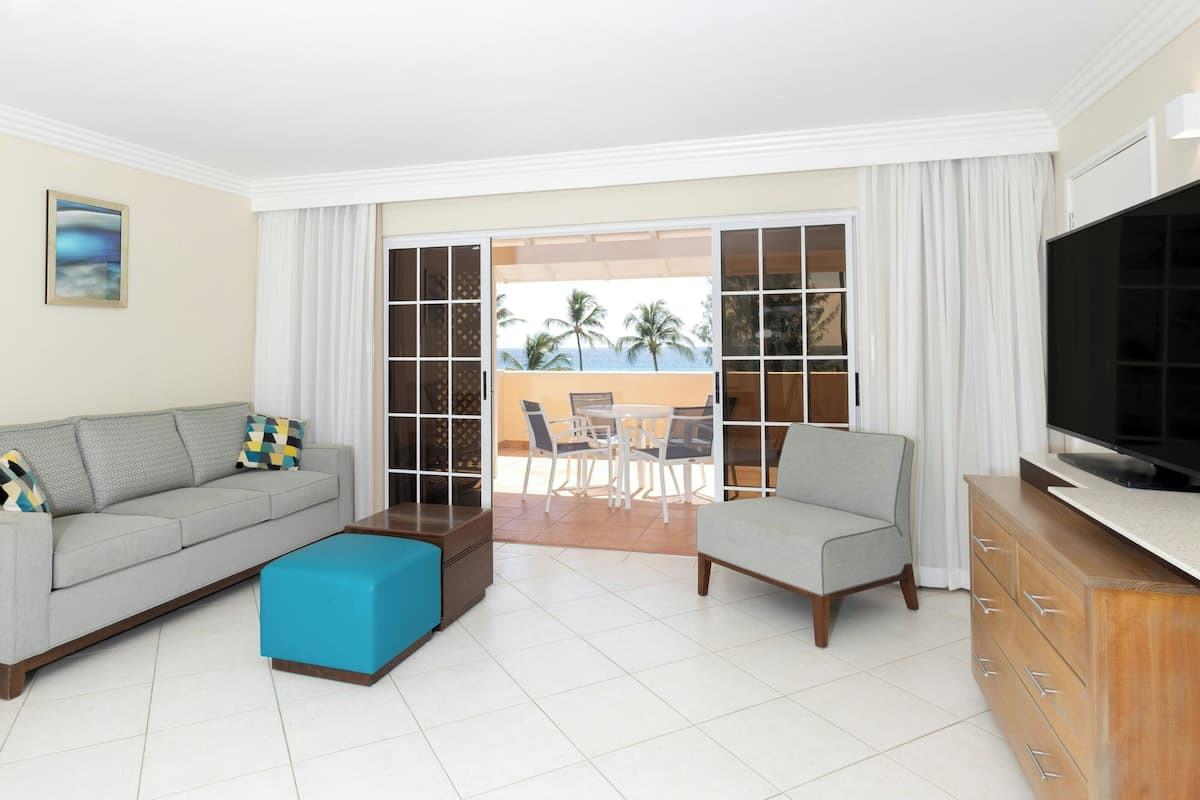 Junior Suite, 1 King Bed with Sofa bed, Ocean View (All-Inclusive) | In-room safe, desk, blackout drapes, iron/ironing board