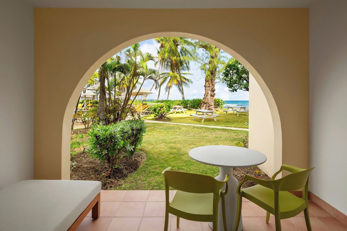 2 piscinas al aire libre, tumbonas