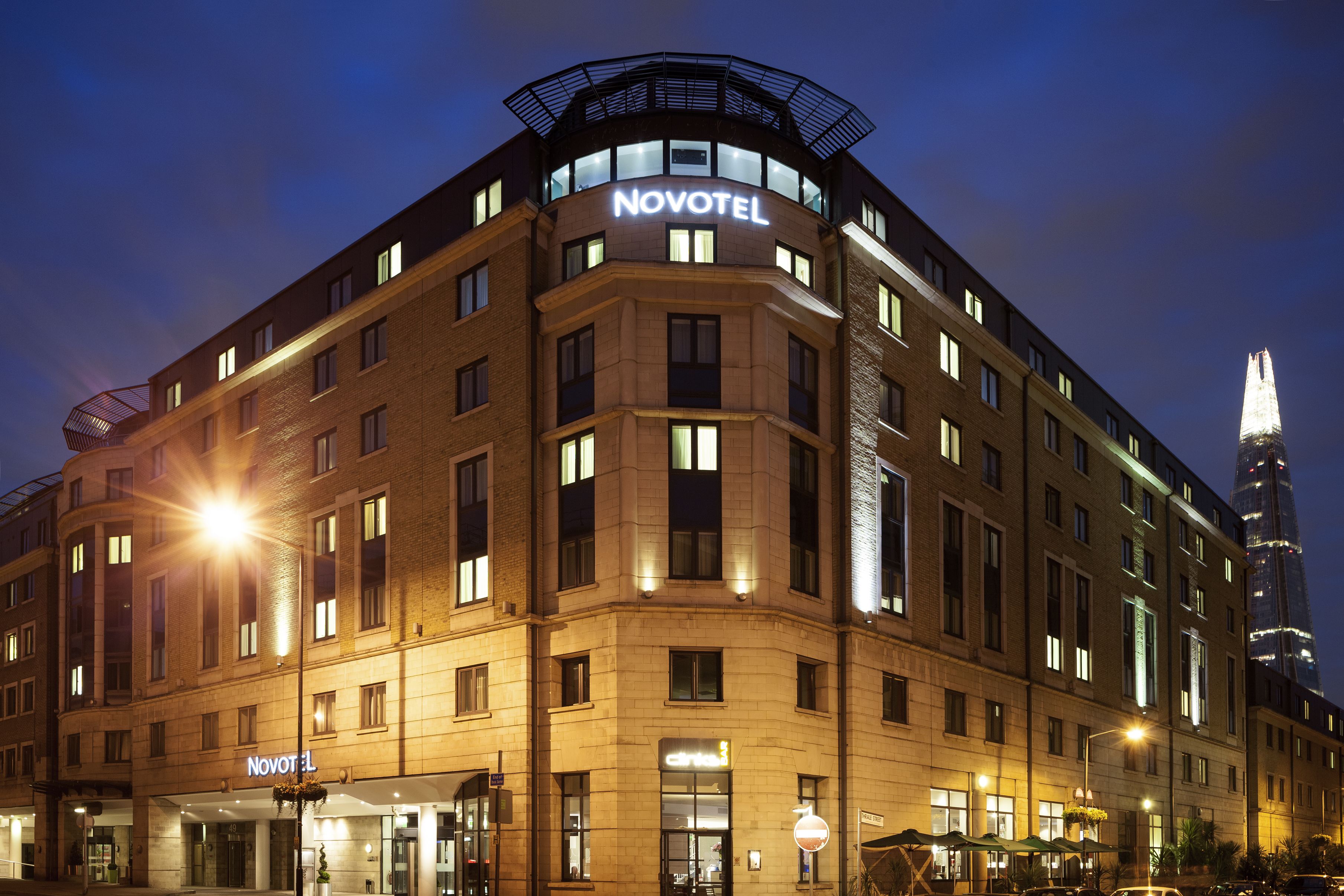 Novotel London City South