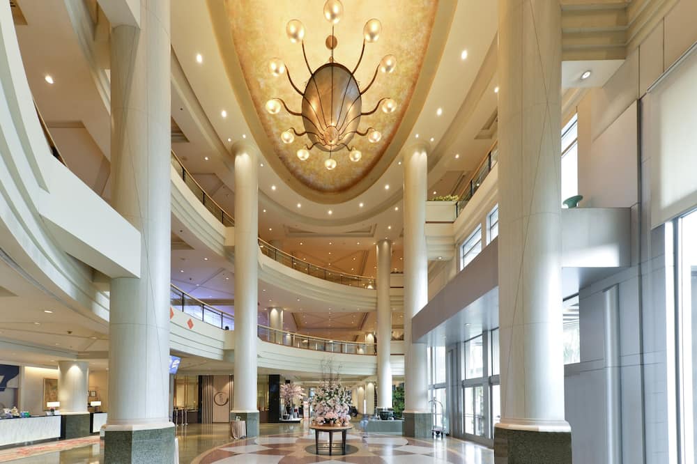 Miracle Grand Convention Hotel