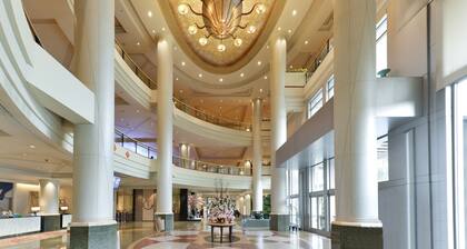 Miracle Grand Convention Hotel