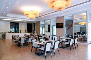 Daily buffet breakfast (THB 236 per person)