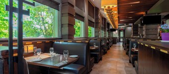 Sandman Signature Surrey-Guildford Suites