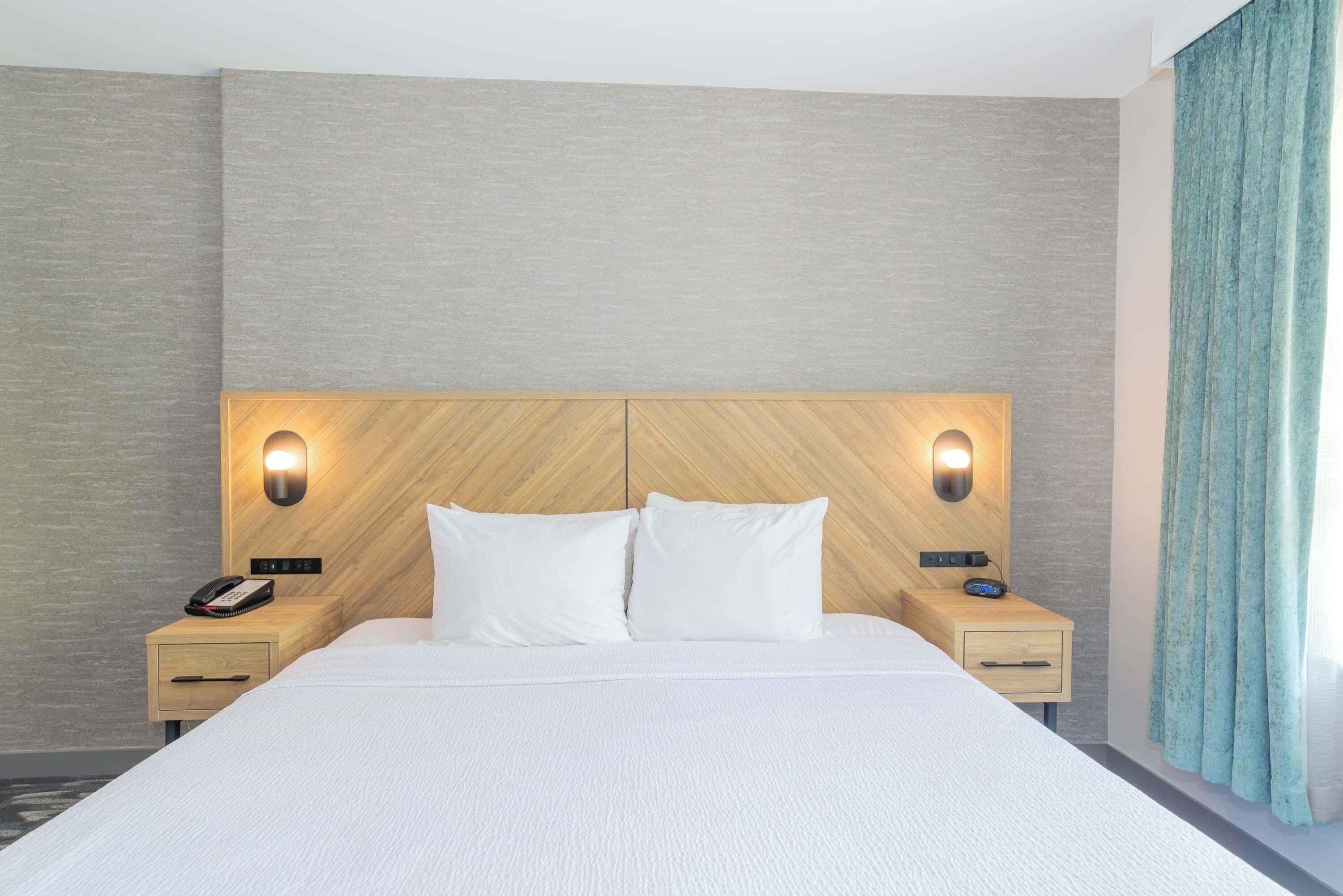 1 chambre, bureau, fer et planche à repasser, Wi-Fi gratuit