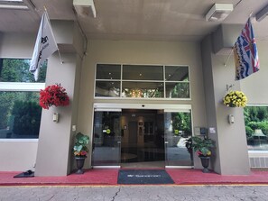 Ngoại thất