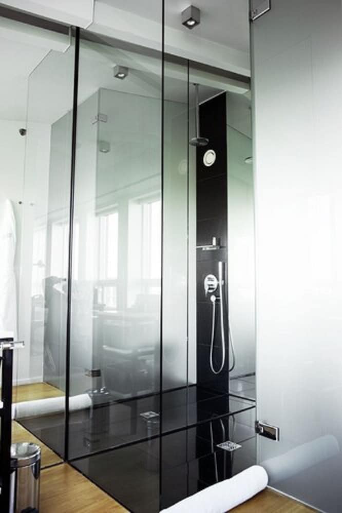 101 hotel by null