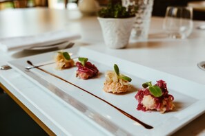 Se sirven cenas y cocina italiana (con vistas al jardín) 