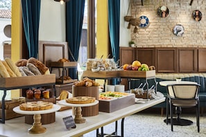 Dagelijks ontbijtbuffet (toeslag)