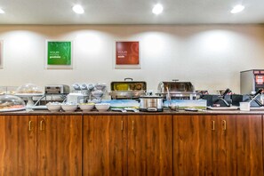 Free daily buffet breakfast