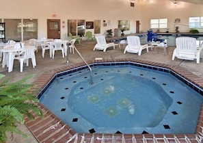 Indoor spa tub