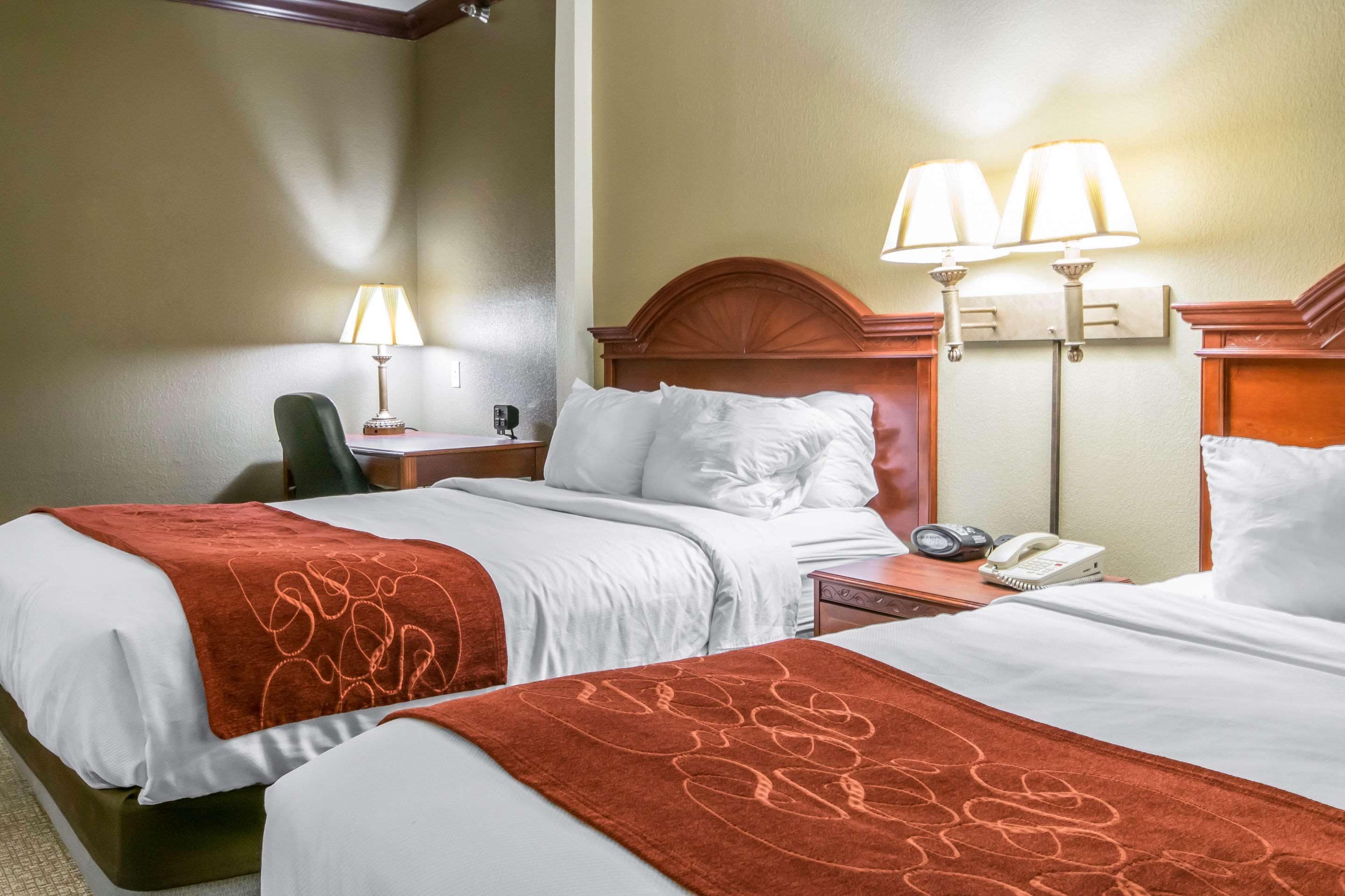 down duvets, in-room safe, desk, blackout curtains