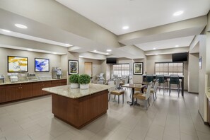 Free daily continental breakfast - Best Western Kenner (Kenner)