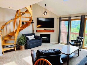 Renovated 2B w/ Multiple Beds | Living area | 50-inch TV with cable channels, fireplace, DVD player