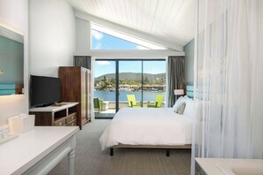Two Bedroom Cottage | 1 bedroom, down comforters, pillowtop beds, blackout drapes
