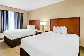 2 Queen Beds, Efficiency, Suite, Nonsmoking