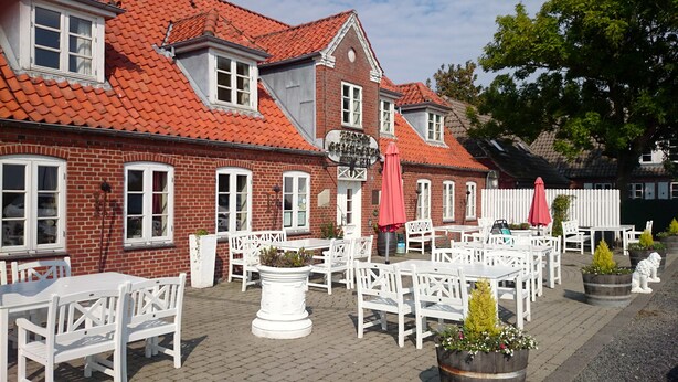Property entrance - Rudbøl Grænsekro (Højer)