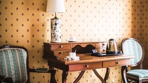 Double Room | Free WiFi